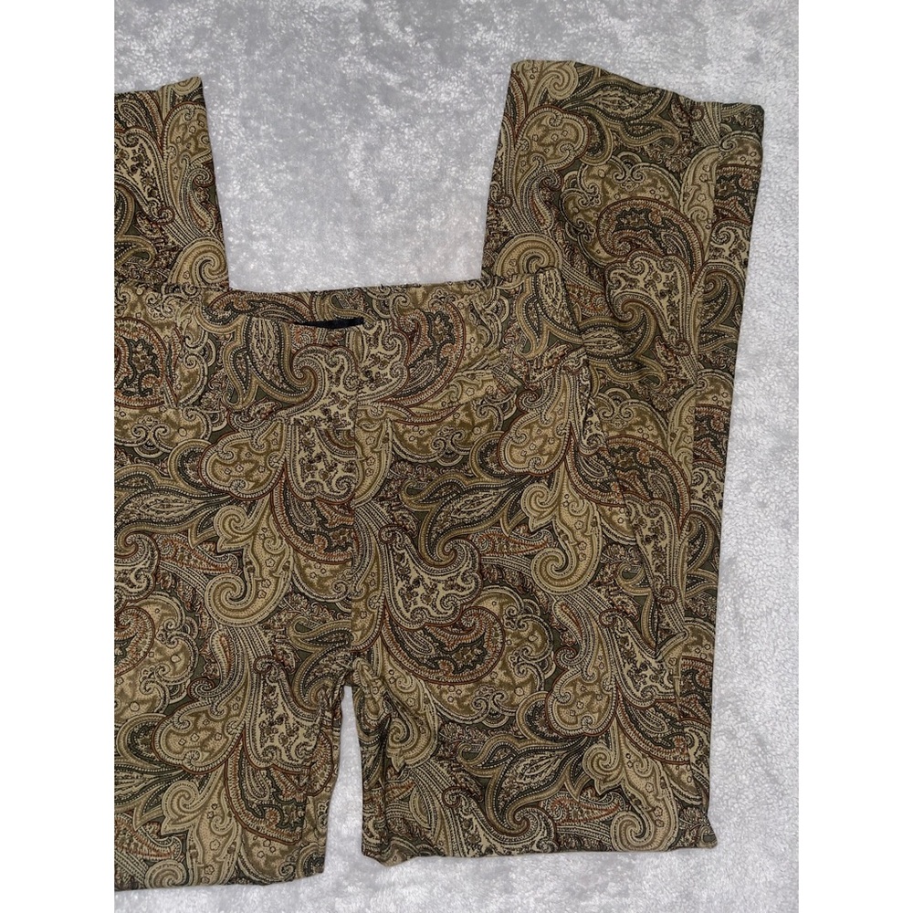 Women’s Olive Green Paisley Pants 💚